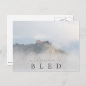 Het gevlekte kasteel omringd door wolken briefkaart (Voorkant / Achterkant)