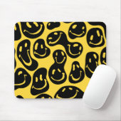 Het glimlachen Gezicht Emoji Vervormd Zwart en Gee Muismat (Met muis)