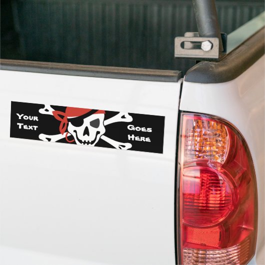 Het glimlachen Jolly Roger met Uw Tekst van de Dou Bumpersticker (Op Truck)