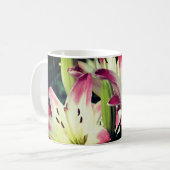 Het glimlachen van Lily Flowers Koffiemok (Voorkant links)