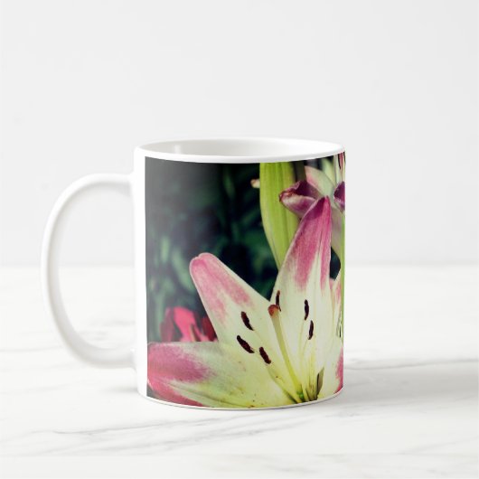 Het glimlachen van Lily Flowers Koffiemok (Links)