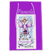 Het glimlachen van Paarse engel op witte wolk met  Medium Cadeauzakje (Voorkant)