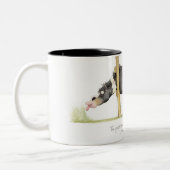 'Het gras is altijd groener...' Mok. Tweekleurige Koffiemok (Links)