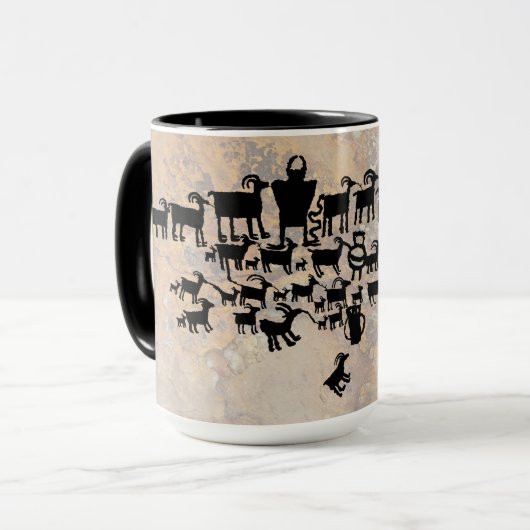 Het Great Hunt Petroglyph-paneel Mok (Voorkant links)