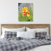 Het grote geel. canvas afdruk (Insitu (Slaapkamer))