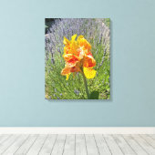 Het grote geel. canvas afdruk (Insitu (Houten vloer))