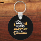 Het hakken Camping Lover Adventure voor Dementie Sleutelhanger (Voorkant)