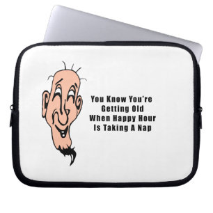 Het happy hour van een oud Man Laptop Sleeve