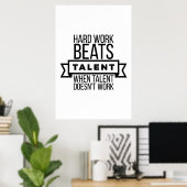 Het harde werk slaat talent wanneer het talent poster (Thuiskantoor)