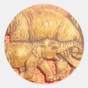 Het hart van de kudde: Elephant Family Portrait Ronde Sticker