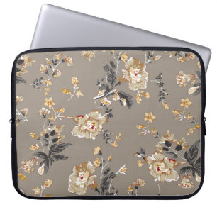 Het hele patroon van de bloemen op de bruine onder laptop sleeve