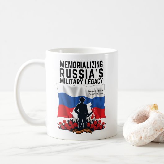 Het herdenken van de Russische militaire erfenis Koffiemok (Met donut)
