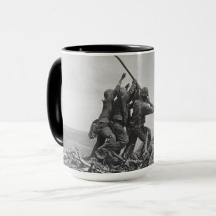 Het hijsen van de vlag op Iwo Jima Mok