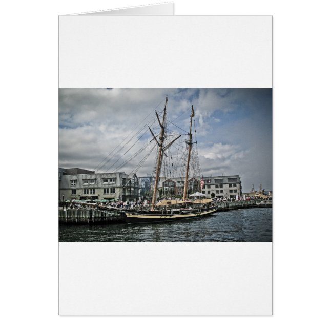 Het hoogste schip in Halifax (Voorkant)