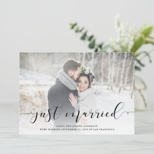 Het houden van de Aankondiging van het Wedden van (Staand voorkant)