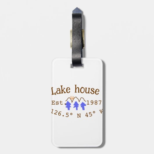 Het huis aan het meer. Datum jaar aangepaste coörd Bagagelabel (Achterkant verticaal)