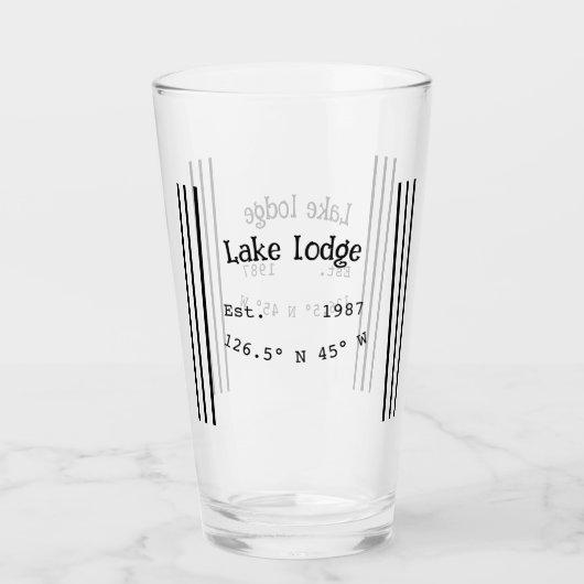 Het huis aan het meer. Datum jaar aangepaste coörd Glas (Voorkant)