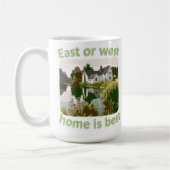 Het huis van het oosten of van het Westen is best Koffiemok (Links)