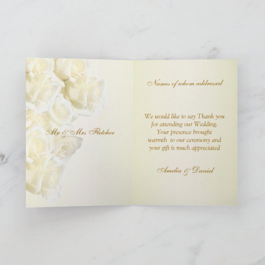 Het huwelijk dankt u kaardt met wit-roomrozen bedankkaart (Binnen)