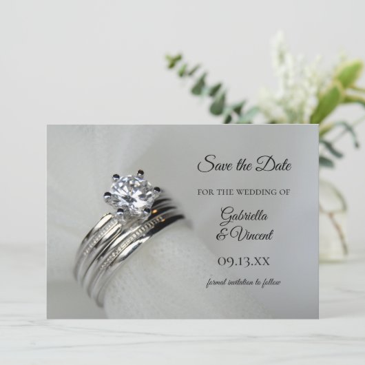 Het huwelijk van de Rings van het huwelijk sparen  Save The Date (Staand voorkant)