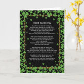 Het Iers die Klavers en Gouden Keltische Kabel Kaart (Gele Bloem)