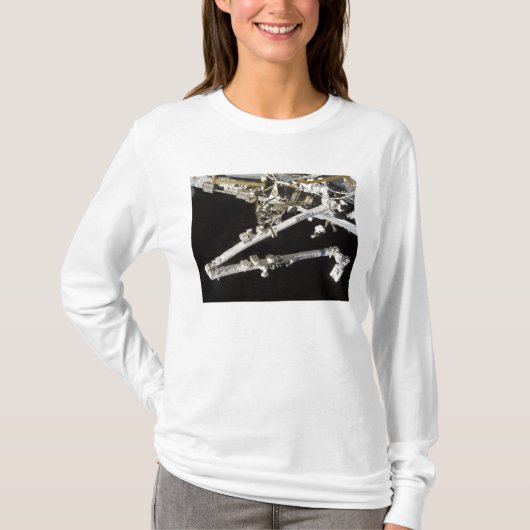 Het in Canada gebouwde ruimtestation T-shirt (Voorkant)
