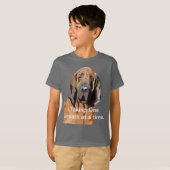 Het innemen van één adem tegelijk met bloedhond t-shirt (Voorkant volledig)