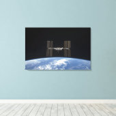 Het internationale ruimtestation 10 canvas afdruk (Insitu (Houten vloer))