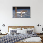 Het internationale ruimtestation 7 canvas afdruk (Insitu (Slaapkamer))