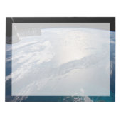 Het internationale ruimtestation boven de Atlantis Notitieblok (Voorkant)