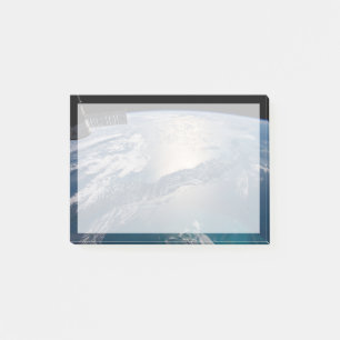 Het internationale ruimtestation boven de Atlantis Post-it® Notes