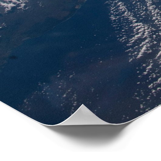 Het internationale ruimtestation boven de Atlantis Poster (Hoek)