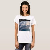 Het internationale ruimtestation boven de Atlantis T-shirt (Voorkant volledig)