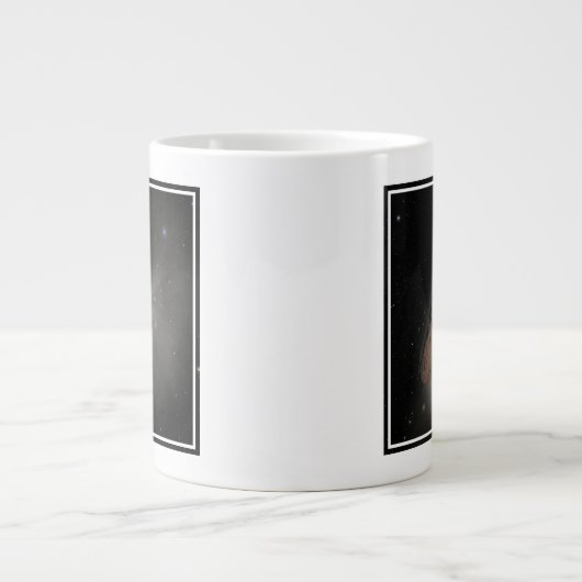 Het interstellaire object Oumuamua. Grote Koffiekop (Voorkant)