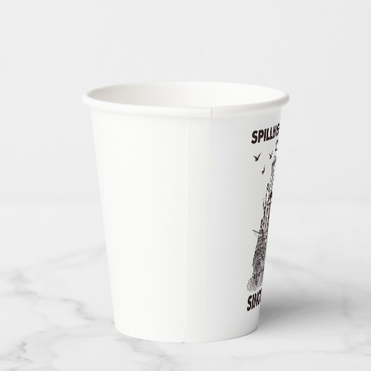 Het invullen van de thee sinds 1773, patriottisch, papieren bekers (Rechts)