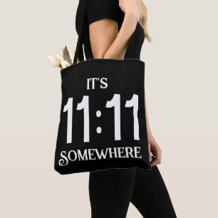 Het is 11:11 ergens numerologie manifesterend geta tote bag