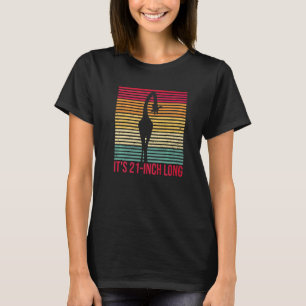 Het is 21 inch lang voor een Giraffe ventilator T-shirt