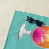 Het is altijd happy hour cocktail strandlaken (In situ)