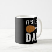 Het is Beendedag Turkije Thanksgiving Dag Pajamas  Koffiemok (Voorkant rechts)