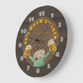 Het is Beer O'Clock Dark Wood Texture Cartoon Pint Grote Klok (Hoek)