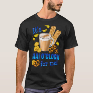 Het is Chai O Clock Funny Coffee Tea Drink T-shirt