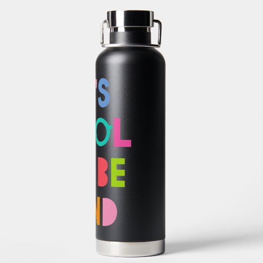 Het is cool om aardig te zijn waterfles (Achterkant)