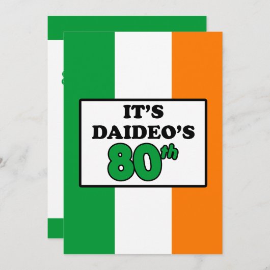 Het is Daideo's 80ste verjaardag Irish Flag Invite Kaart (Voorkant / Achterkant)