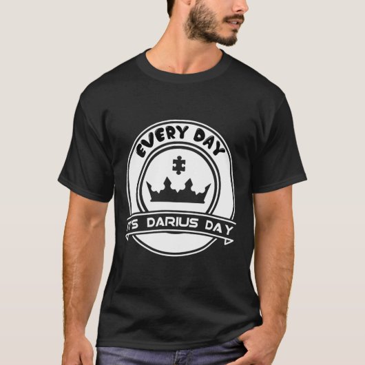 Het is Darius Day Funny Meme – Celebrate Love T-shirt (Voorkant)