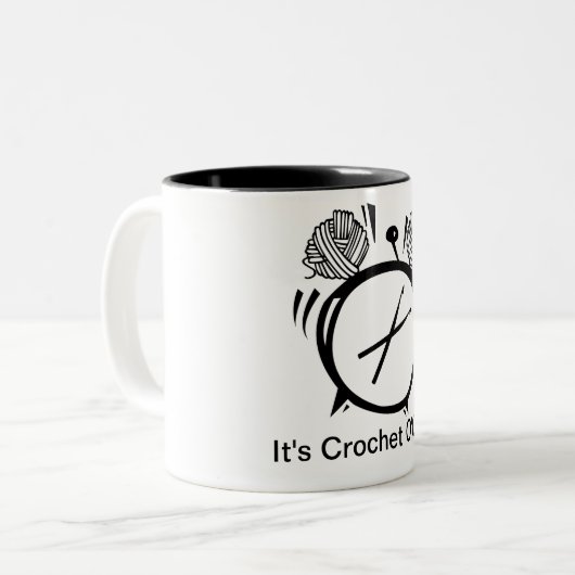 Het is de Crochet O'Clock Standard Coffee Mok (Voorkant links)