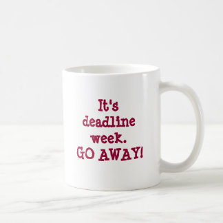 Het is de deadline week. koffiemok