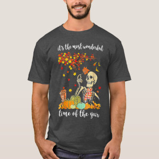 Het is de mooiste tijd van het najaar van de herfs t-shirt