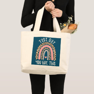Het is de testdag dat je deze grappige leraar test grote tote bag