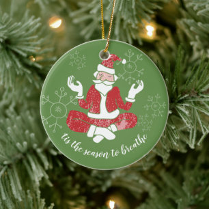 Het Is De Tijd Om Yoga Kerstman Te Ademen Keramisch Ornament