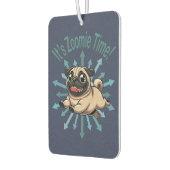 Het is de Zoomie Time Pug Luchtverfrisser (Links)